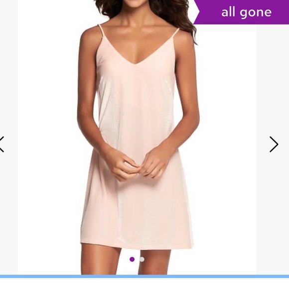 Alcye Paris Dresses & Skirts - Alyce Paris Blush Crushed Velvet Shift Dress XL